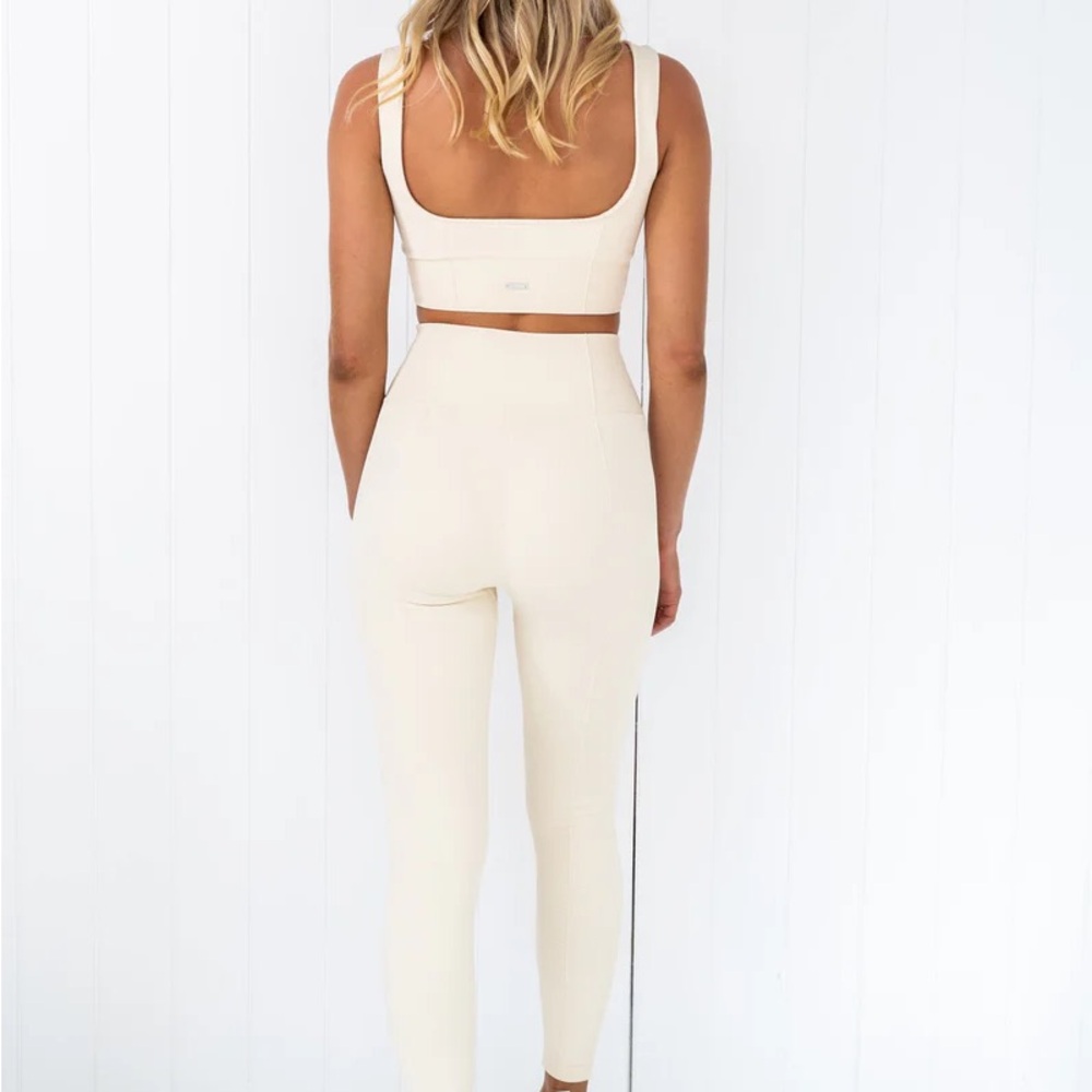 Aim’n Elegant Cream Women's leggings